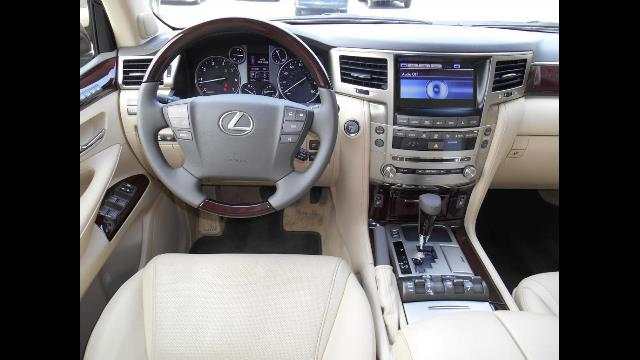 Lexus LX Series